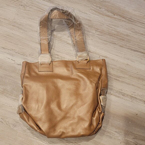 NWT Leather Hobo, champagne, top quality - Picture 1 of 3